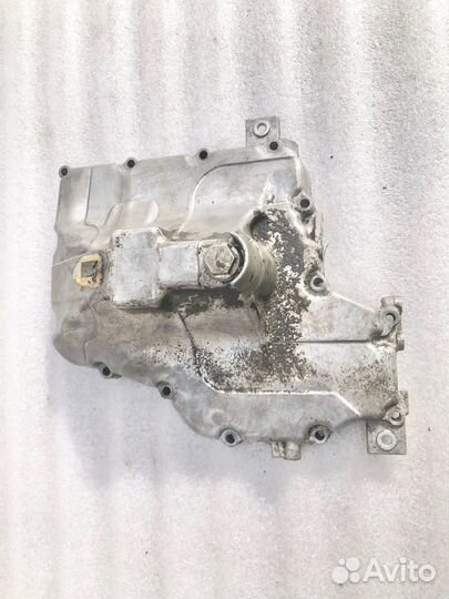 Suzuki GSX1300R Hayabusa 08 поддон двигателя