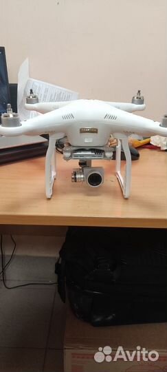 Квадрокоптер phantom 3 pro