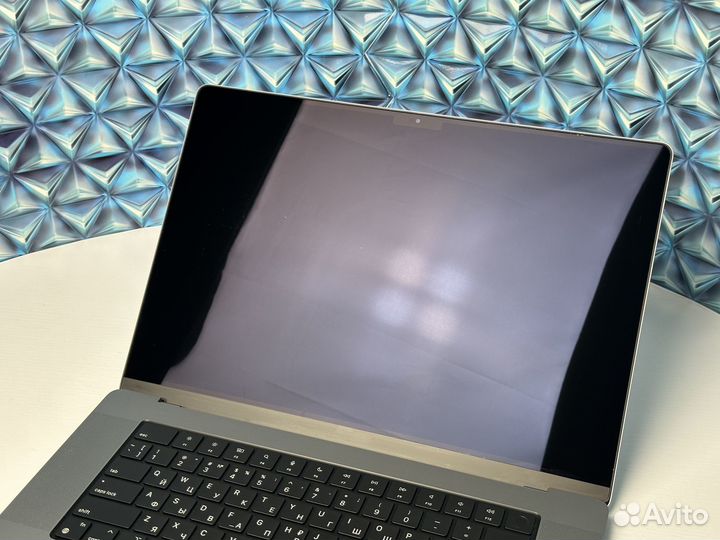 MacBook Pro 16 2023 M2 Pro 512Gb Gray, 100 циклов