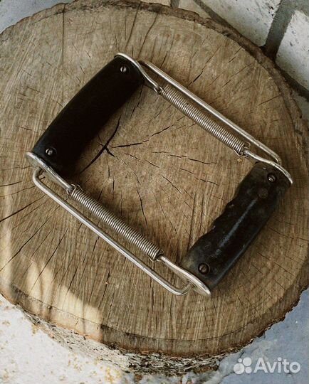 Эспандер кистевой