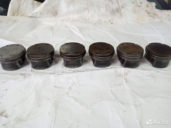 Поршневая M52B28TU