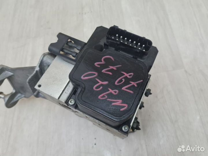 Блок abs Mercedes-Benz S W220 M113 2004