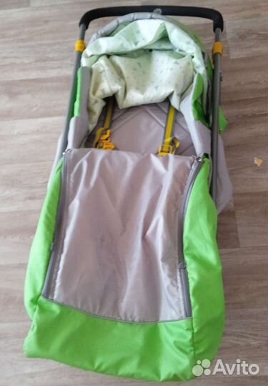 Детские санки с колесами