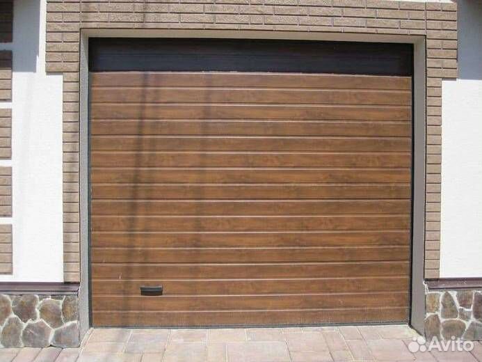 Секционные гаражные ворота Alutech Trend 2400х2400