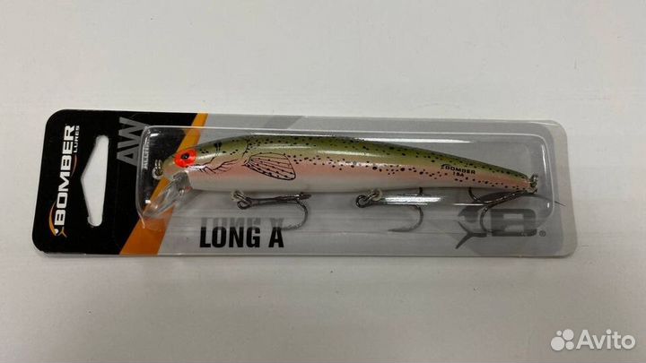 Воблер bomber оригинал