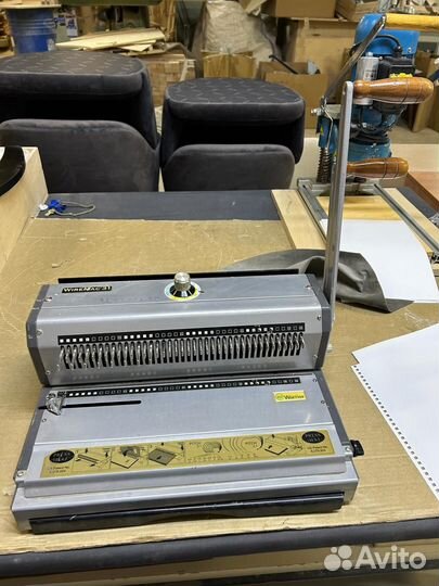 Брошюровщик(переплетчик) на металическую пружину