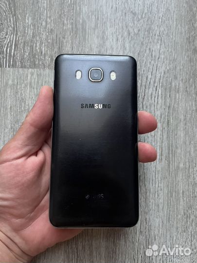 Samsung Galaxy J7 (2016), 2/16 ГБ