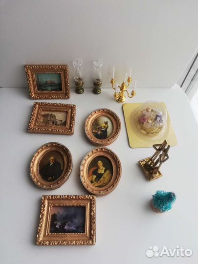 Миниатюра для кукольного дома