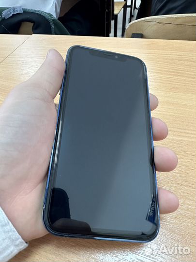 iPhone Xr, 128 ГБ