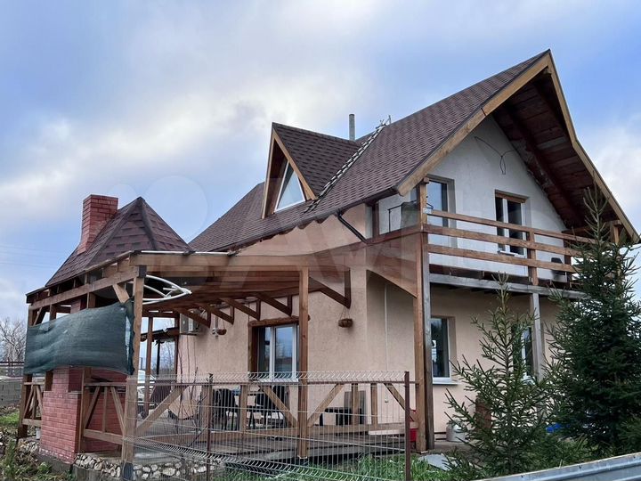 Коттедж 120 м² на участке 8 сот.