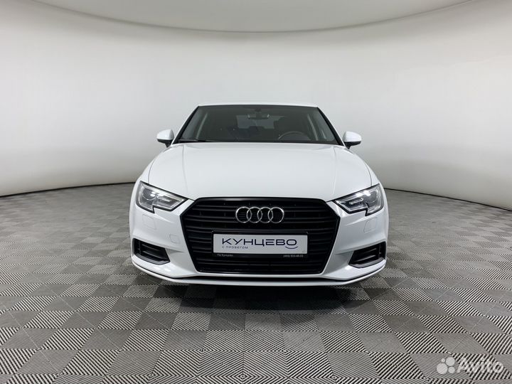 Audi A3 1.4 AMT, 2018, 75 820 км