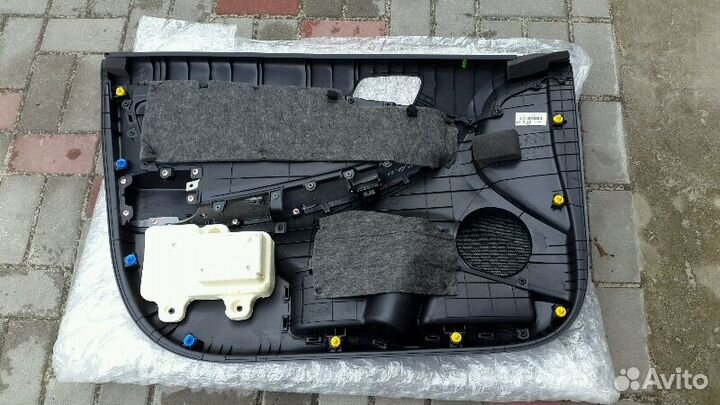 Обивка двери solaris пер. пр 823024l010sap