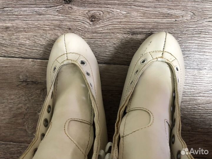 Коньки размер 35