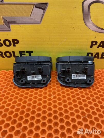 Блок управления магнитолой Chevrolet Epica