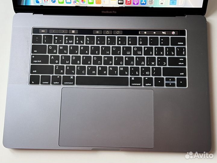 MacBook Pro 15” 2017, Core i7 16GB 256GB