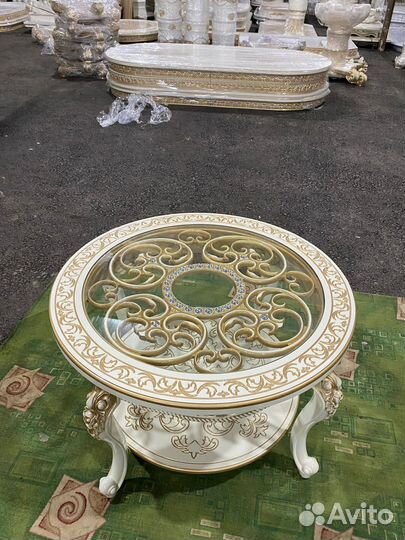 Журнальный стол Маркиза