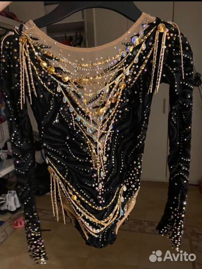 Купальник для художественной гимнастики