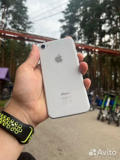 iPhone 8 64gb без отпечатка