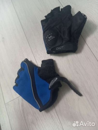 Велосипедные перчатки