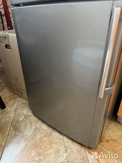 Холодильник бу hotpoint ariston