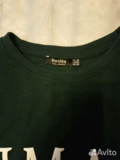 Джемпер Bershka, размер М,XS новыe