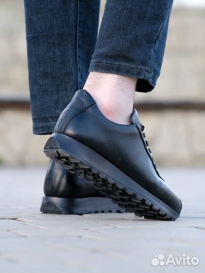 Кроссовки мужские