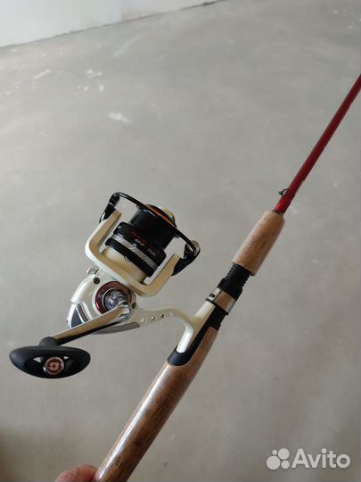 Спиннинг Yin Tai Apollo 7-28 гр 2.1 м в сборе