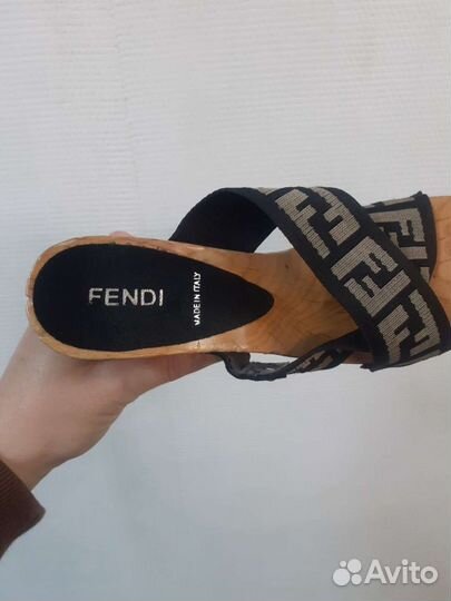 Клоги fendi