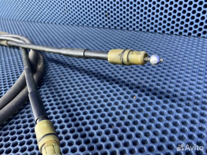 Трос ручника / Трос стояночного тормоза Audi Q7