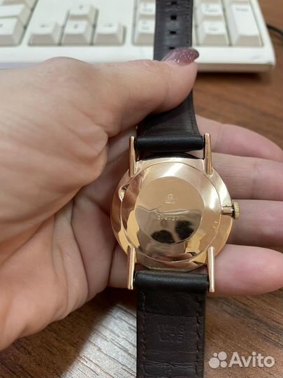 Наручные часы