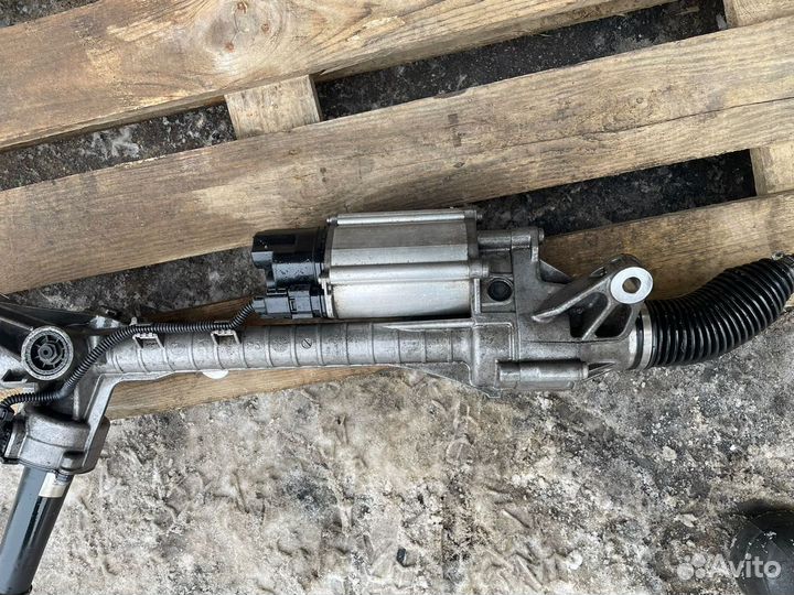 Продам рулевую рейку (электро) для бмв F10/11 з.п