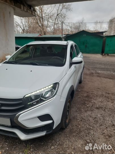 LADA XRAY Cross 1.8 МТ, 2019, 129 900 км