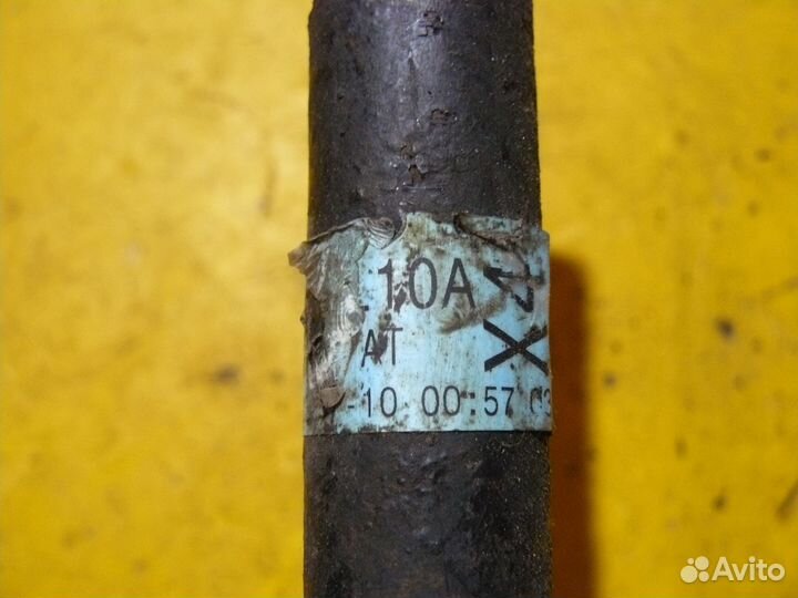 Вал приводной правый АКПП Nissan Tiida C11 2010г