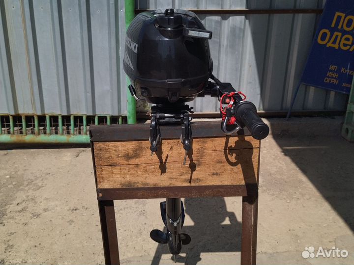 Лодочный мотор suzuki 2.5 4т