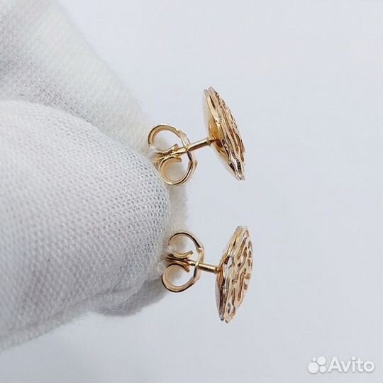 Золотые серьги