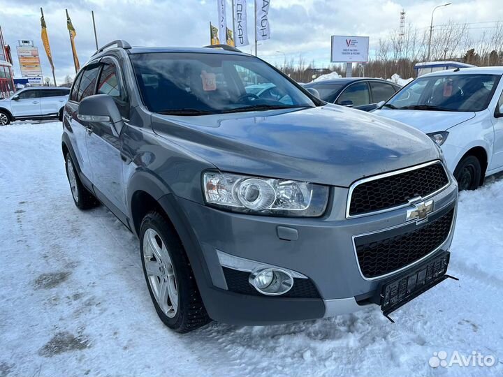 Chevrolet Captiva 3.0 AT, 2012, 185 120 км