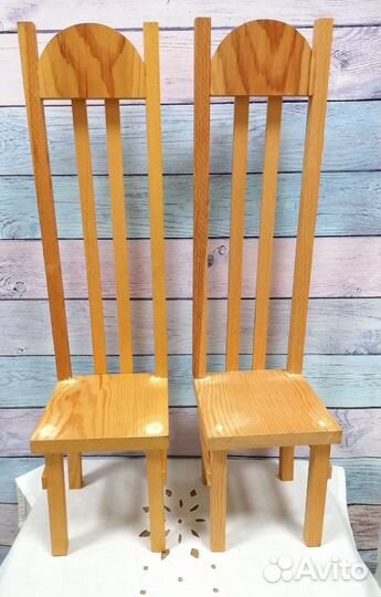 Стульчик для кукол