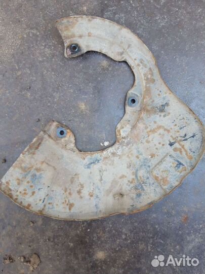 Пыльник кулака передний Mercedes W211 Е350 4matik