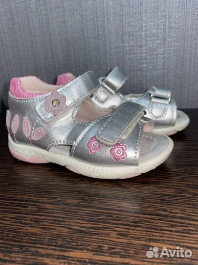 Сандали для девочки 21 размер