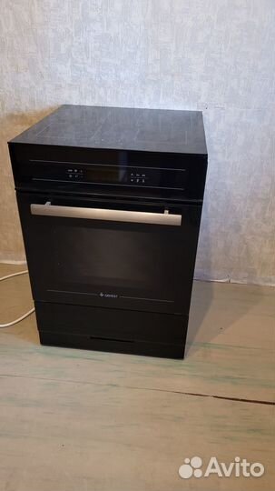 Индукционная плита с духовкой