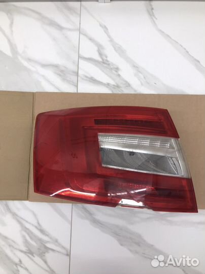 Фонарь задний левый на skoda octavia a7
