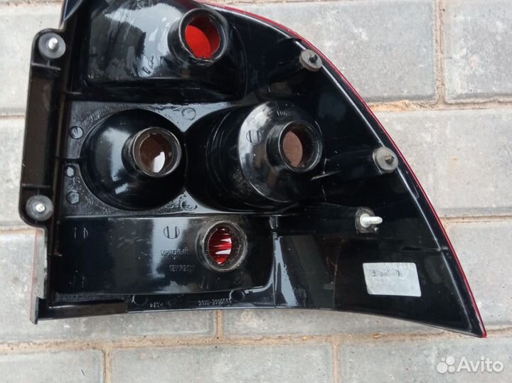 Задний фонарь приора