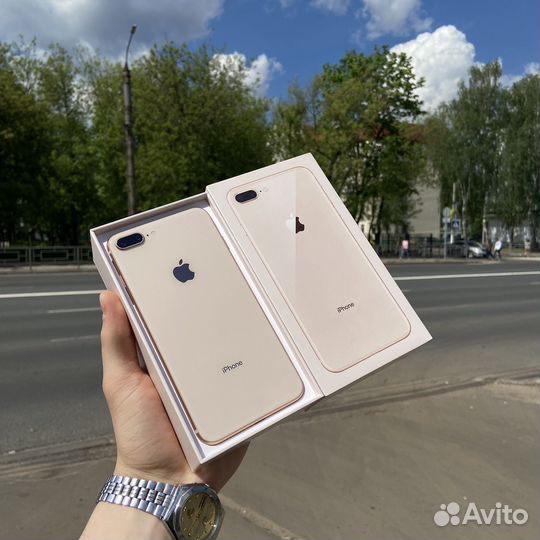 iPhone 8 Plus, 64 ГБ