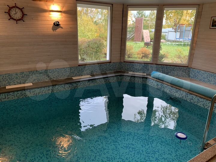 Коттедж 250 м² на участке 15 сот.