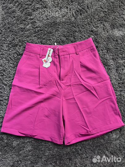 Шорты женские