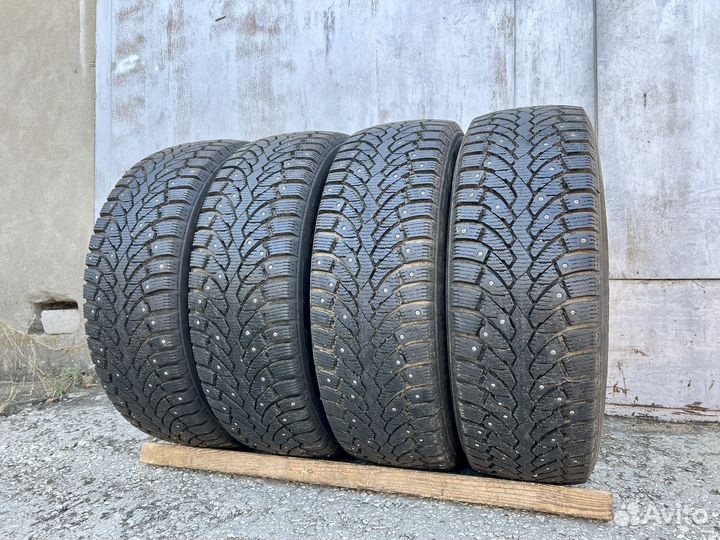 Formula Ice 215/65 R16