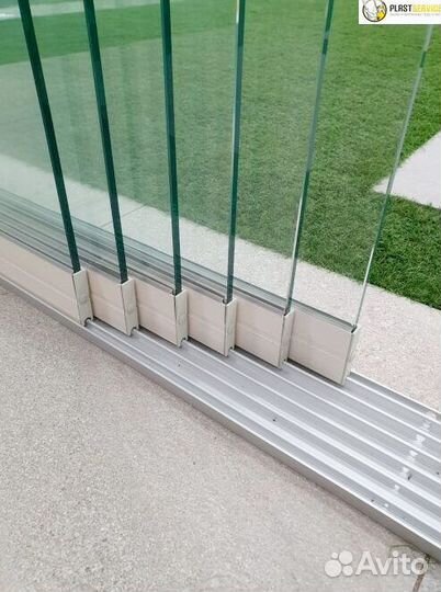 Безрамное остекление, окна пластиковые алюминиевые