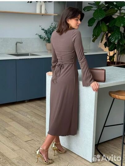 Платье женское