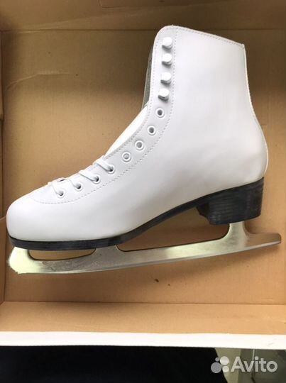 Коньки фигурные Atemi Onyx