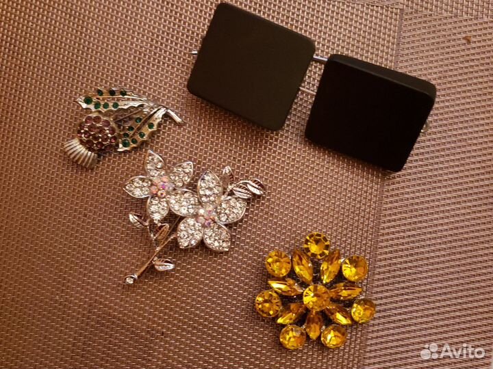 Броши,кольца,серьги